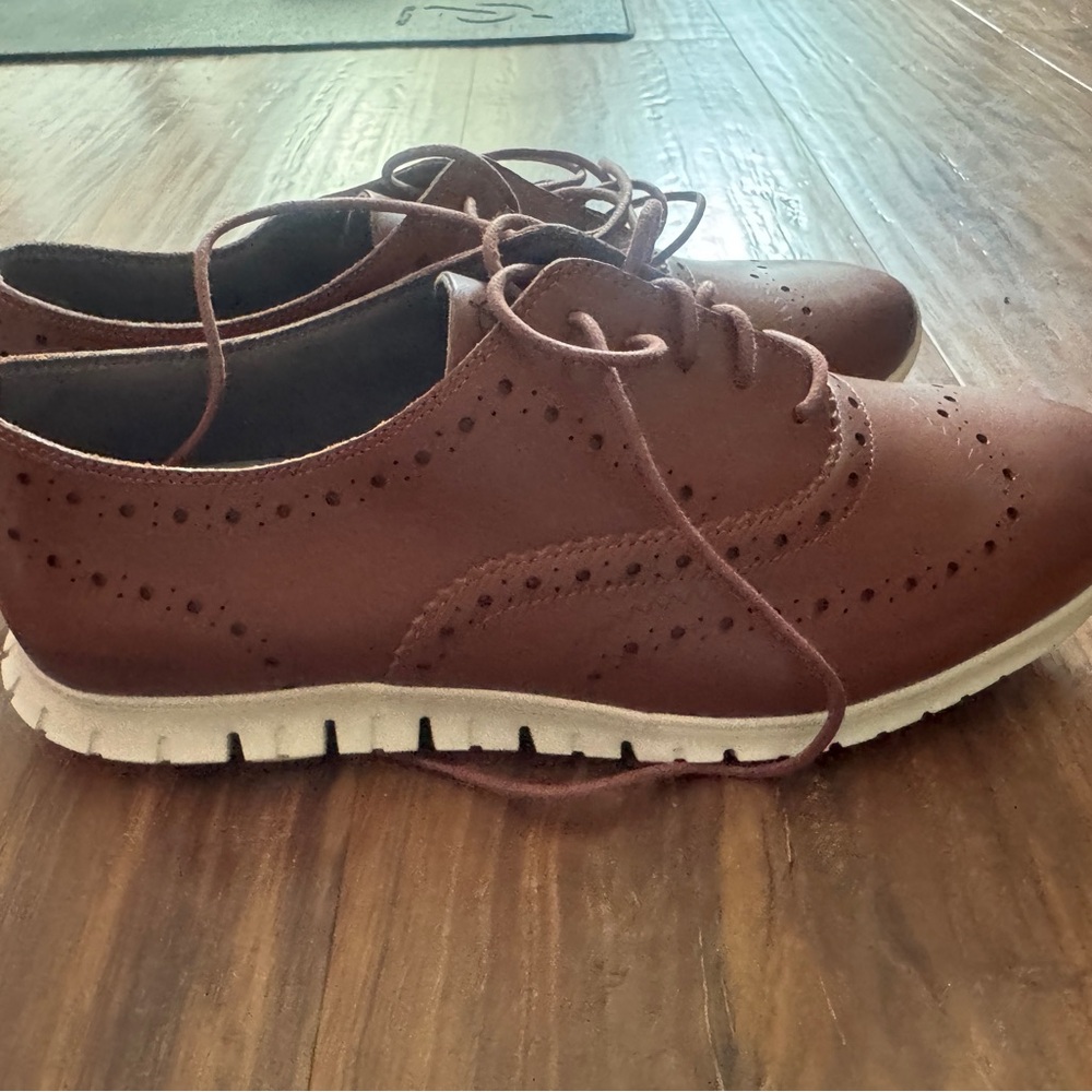 Cole Haan Brown Oxford Shoes